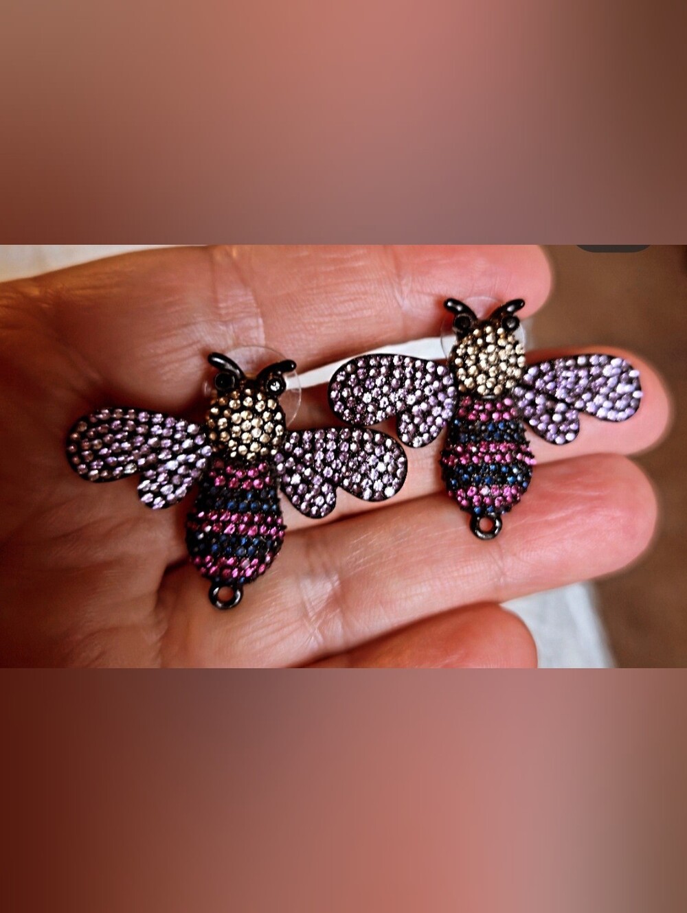 Sparkling Bee Pendant Earrings in Purple and Pink Gorgeous.